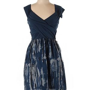 Cute and comfy Converse One Star skater dress L